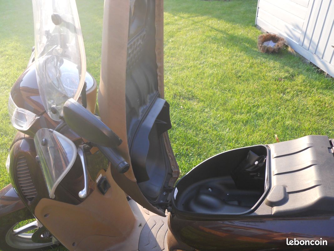 Scooter honda sh 125 i (image 2)