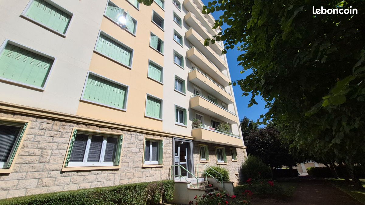 Appartement 5 pièces 84 m² · à Auxerre · 83,5 m² · 118 000 €