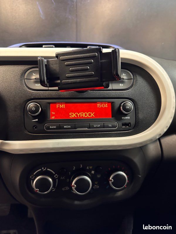 RENAULT TWINGO 0.9 TCe ZEN (image 10)