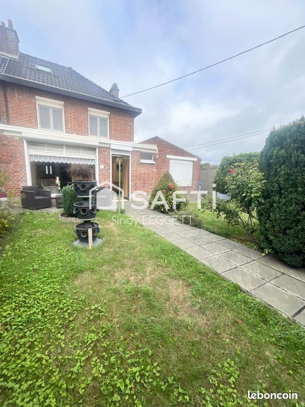 Maison 6 pièces 105 m² · à Coudekerque-Branche · 105 m² · 204 000 €