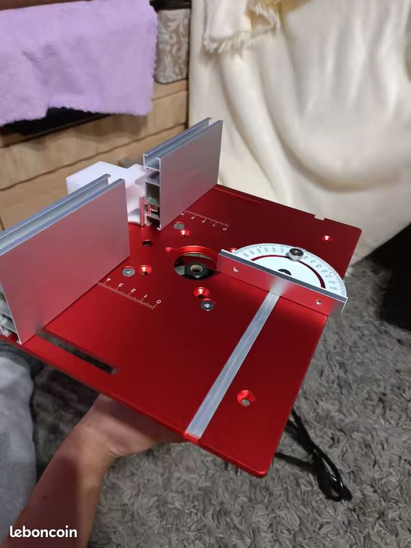 Routeur De Routeur En Métal Plaque De Base En Aluminium En Aluminium Pour La Scie A Tablea 87119269