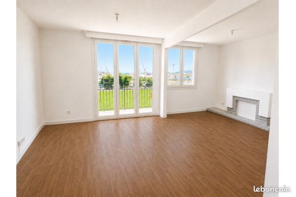 Appartement 3 pièces 71 m² · à Toulon · 71 m² · 140 000 €