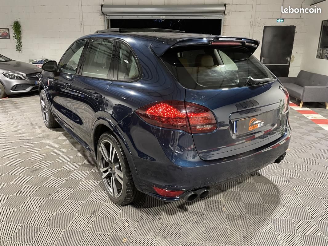 Porsche Cayenne GTS V8 4.2 420CH -TOIT OUVRANT-CAMERA DE RECUL-GARANTIE 12 MOIS- (image 7)