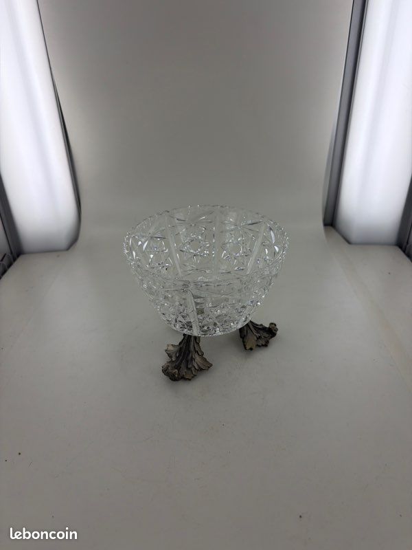 Grande Coupe En Verre Sur Pied