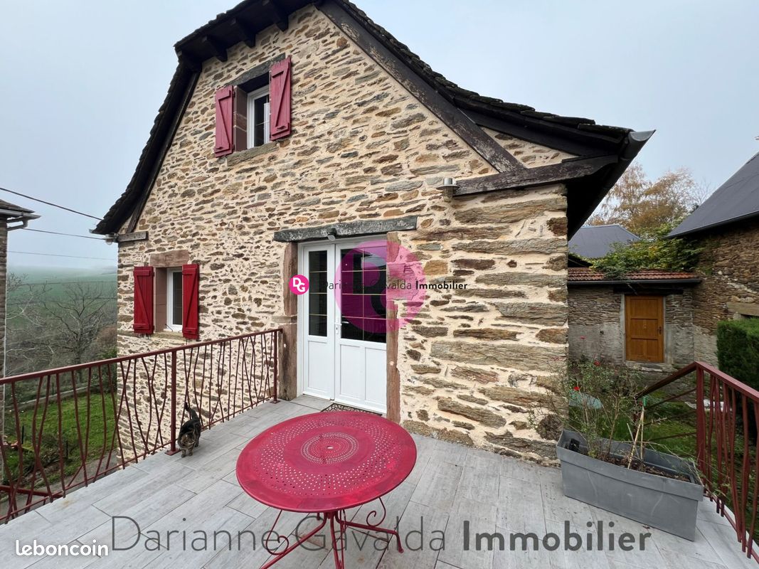 Appartement 2 pièces 50 m² · à Saint-Parthem · 50 m² · 450 €/mois