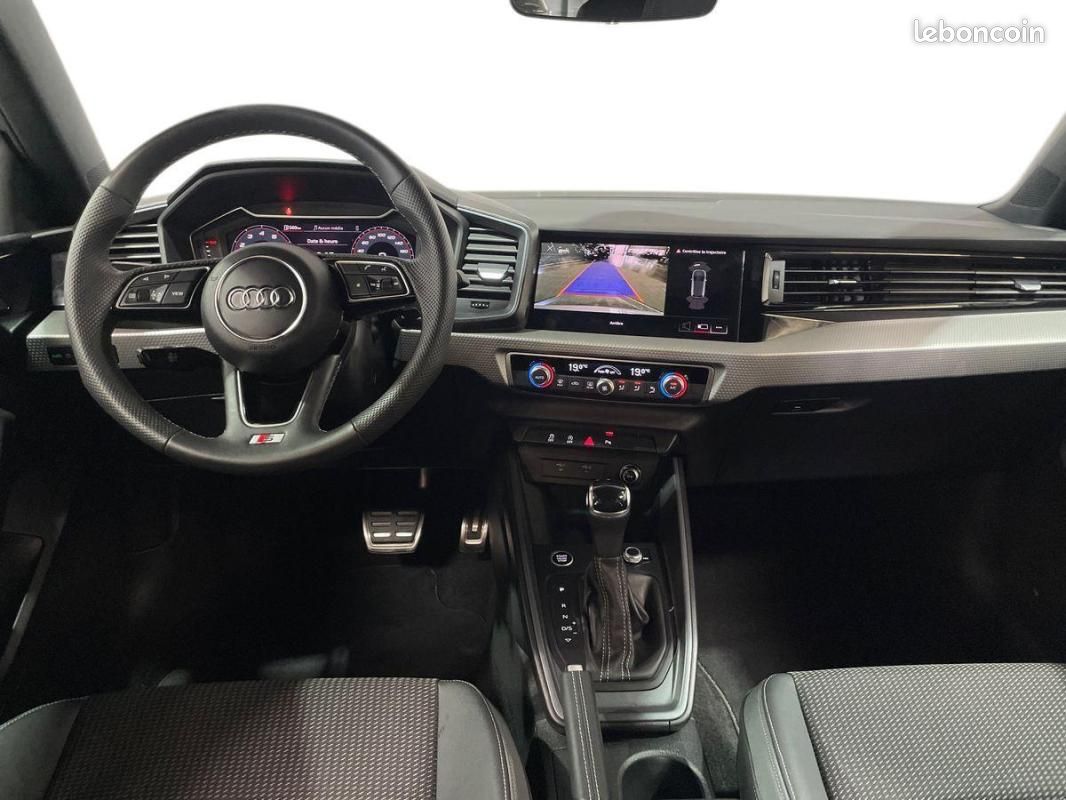 Audi A1 sportback 30 TFSI 116 ch S tronic 7 S line (image 8)