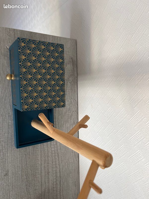 Boîte à bijoux en bois (image 8)