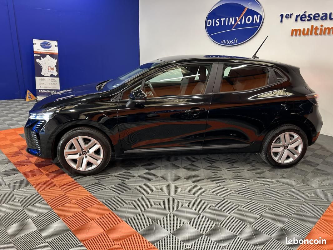 Renault Clio V BLUEDCI 100 EVOLUTION *GPS + RADAR DE RECUL (image 9)