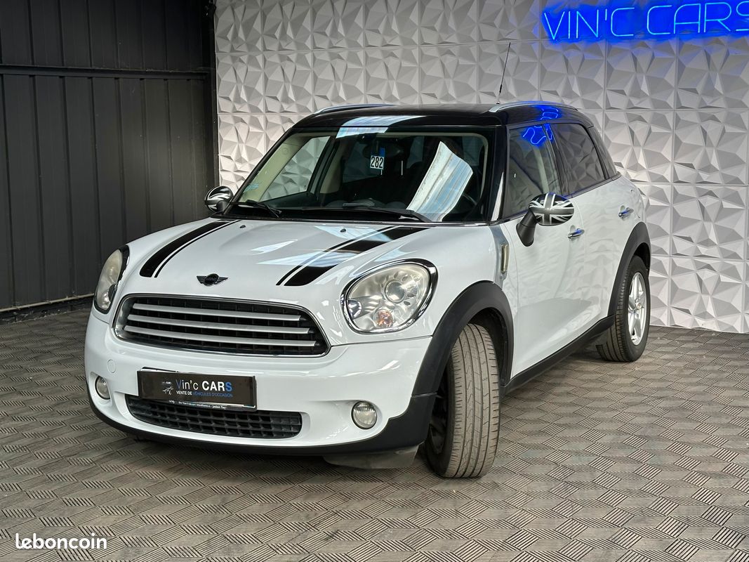MINI COUNTRYMAN Cooper 122CV Pack Red Hot Chili (image 8)