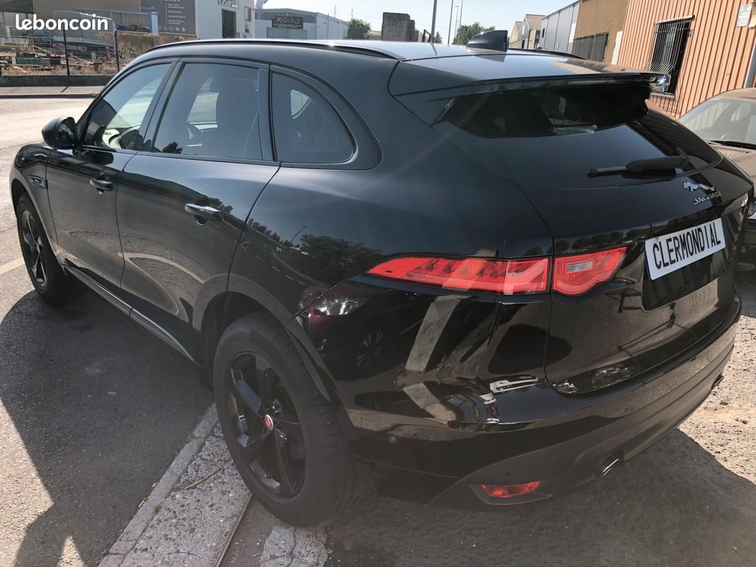 F-Pace 2.0 D 240 R-Sport BVA8 AWD 2°main FPace (image 4)
