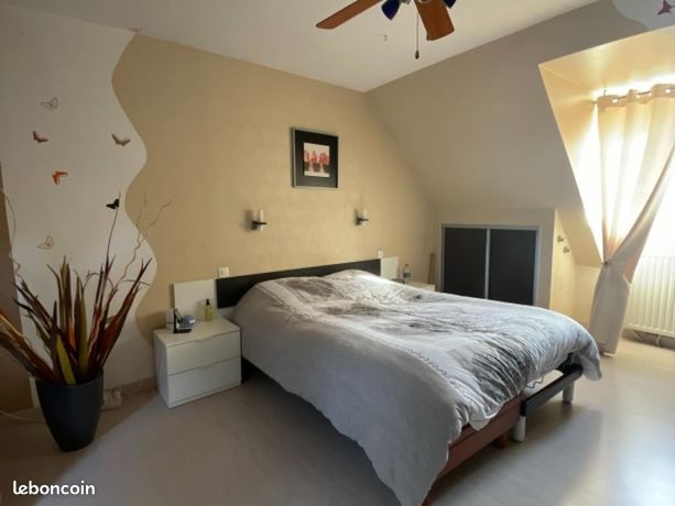 Maison 7 pièces 180 m²