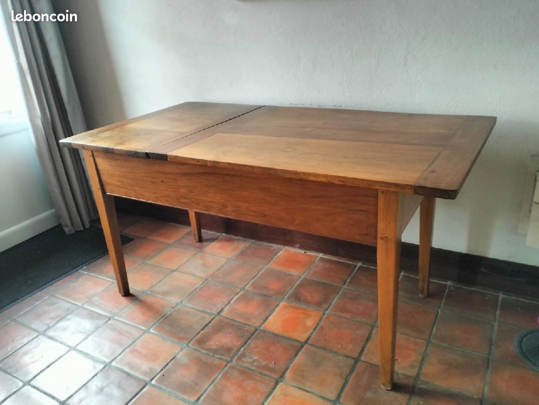 Table Pétrin avec tiroir en bois massif (image 1)