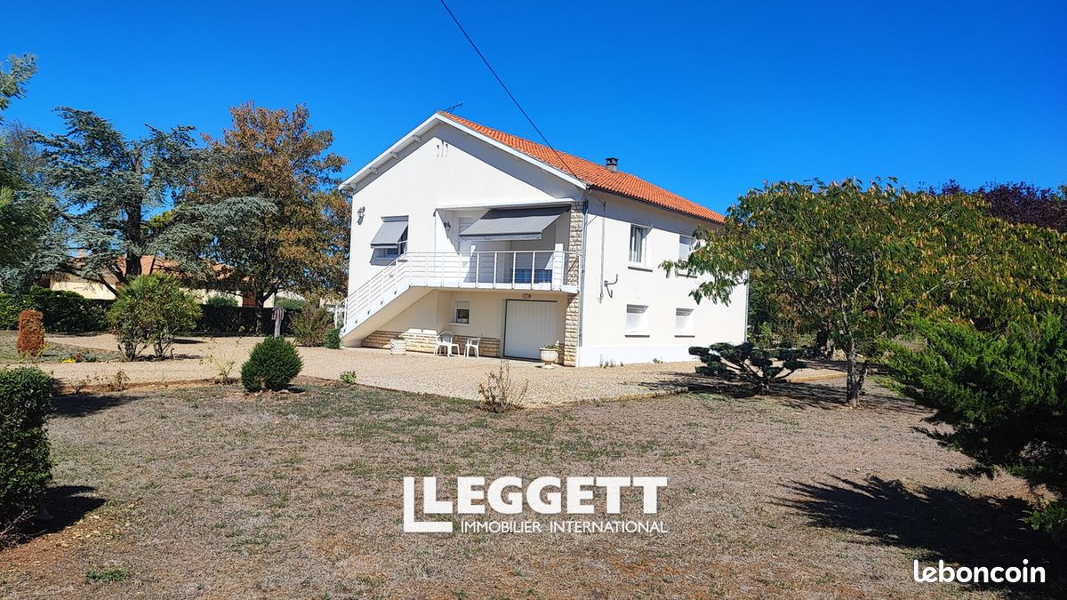 Maison 6 pièces 146 m² · à Roullet-Saint-Estèphe · 146 m² · 245 200 €