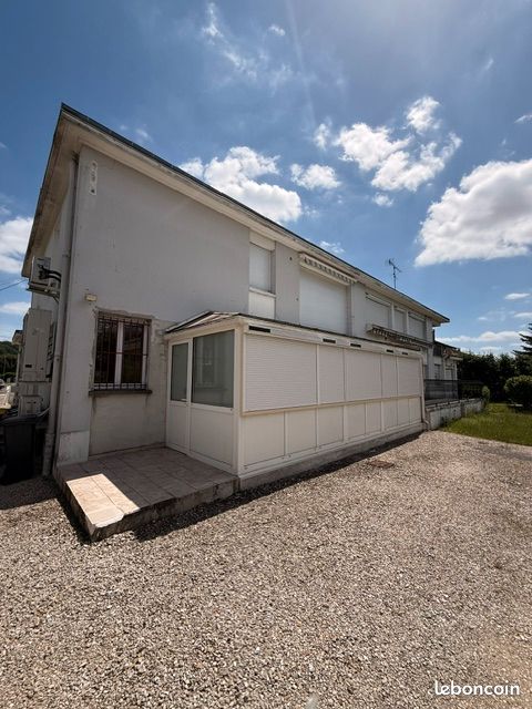 Local commercial 6 pièces 350 m² · à Ézanville · 350 m² · 742 000 €