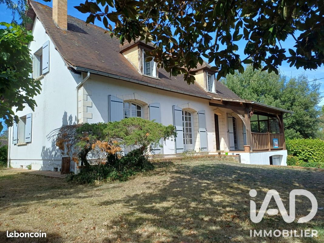 Maison 5 pièces 140 m² · à Lamonzie-Saint-Martin · 140 m² · 209 000 €