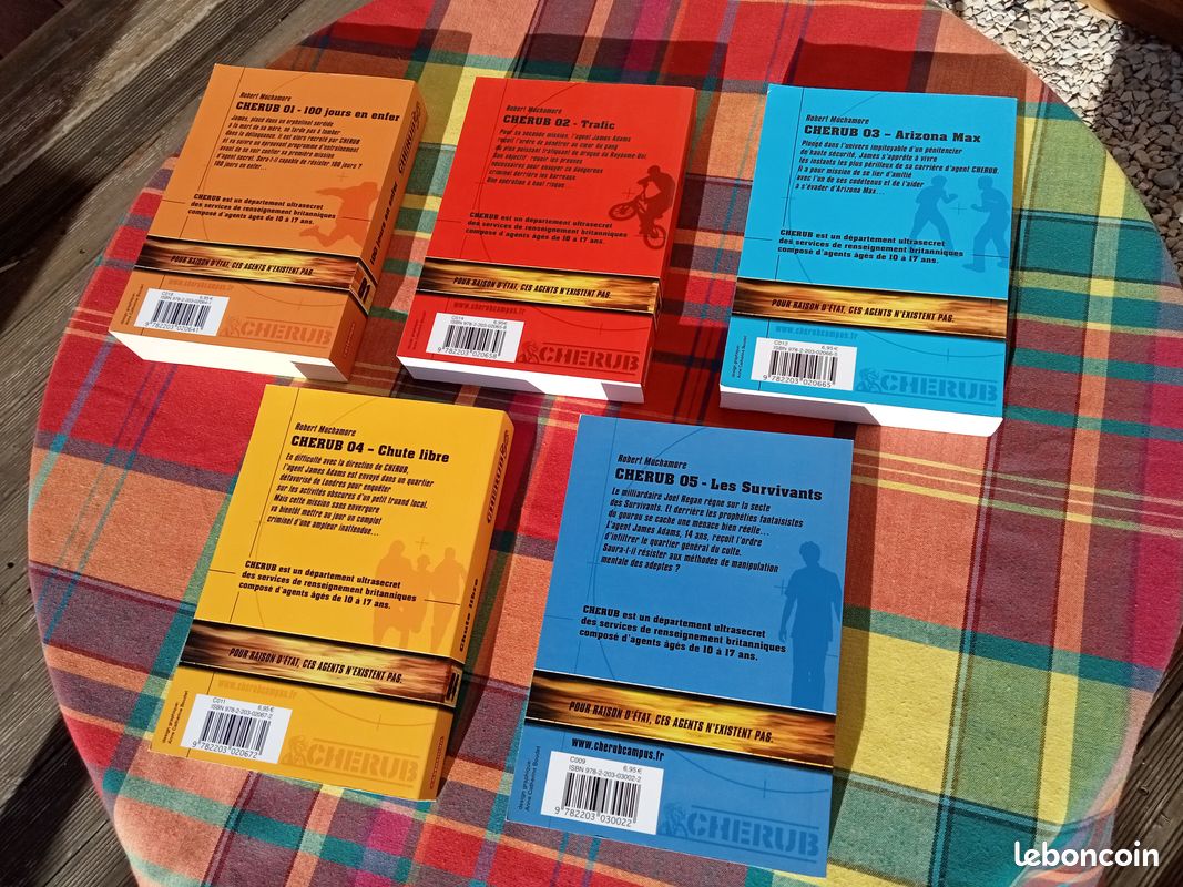 CHERUB – CASTERMAN - Lot 5 livres – tomes 1 à 5 - Jeunesse (image 2)