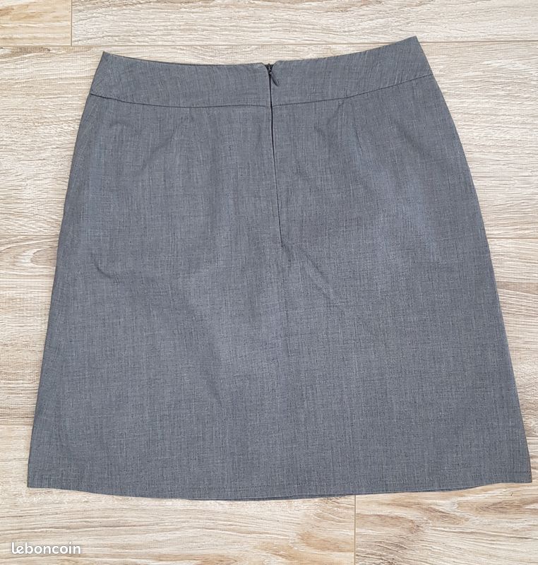 Jupe courte droite Camaïeu 38 Vêtements