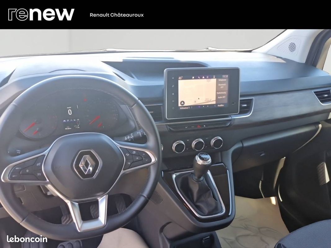 RENAULT Kangoo Blue dCi 95 Techno (image 12)