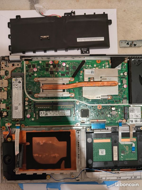 ASUS VivoBook 15 - Core i5 (8ème gén) (image 8)