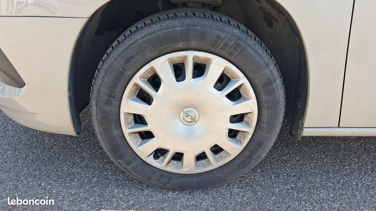 Opel Combo 1.5 D 102 Life (image 18)