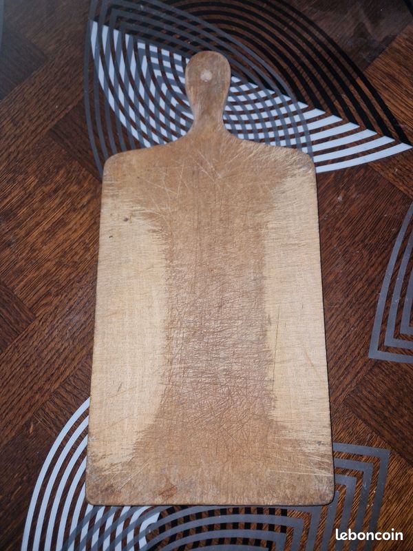 Donne planche à découper en bois (image 2)