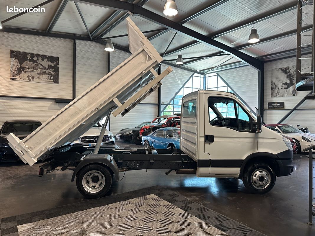 IVECO DAILY CHASSIS CABINE 35 C 13 EMP 3450 QUAD-TOR BVM6 camion benne - grande benne - tres bon etat - roue jumelés (image 6)