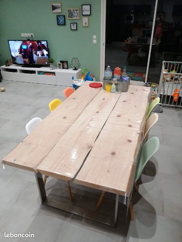Ensemble table à manger + 6 chaises (image 1)