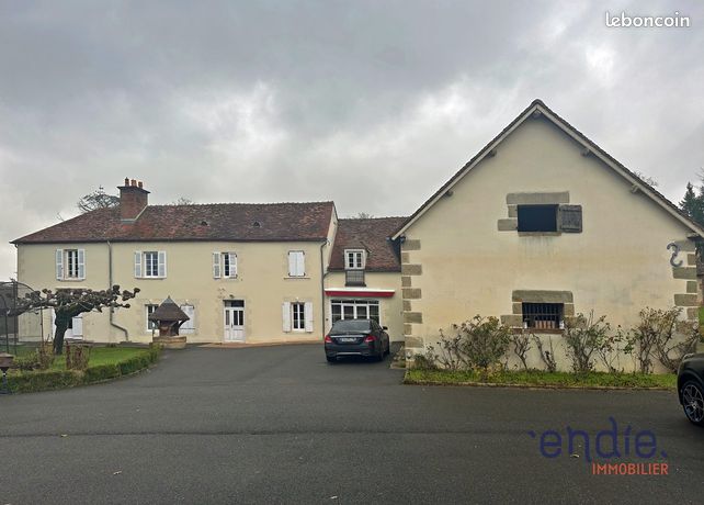 Propriété 10 pièces 328 m²