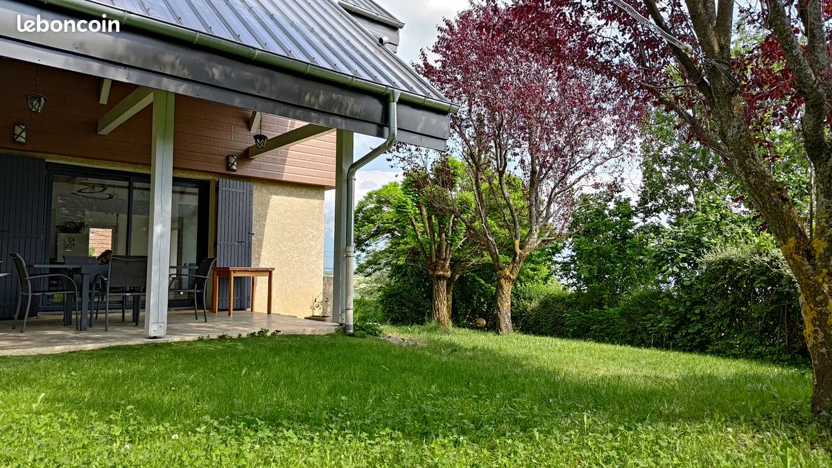 Chalet avec Jacuzzi proche du Lac de Serre-Ponçon (image 13)