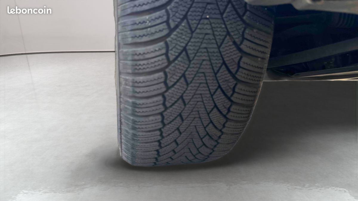 SKODA Kodiaq 2.0 TDI 150 SCR DSG7 7pl Laurin & Klement (image 9)
