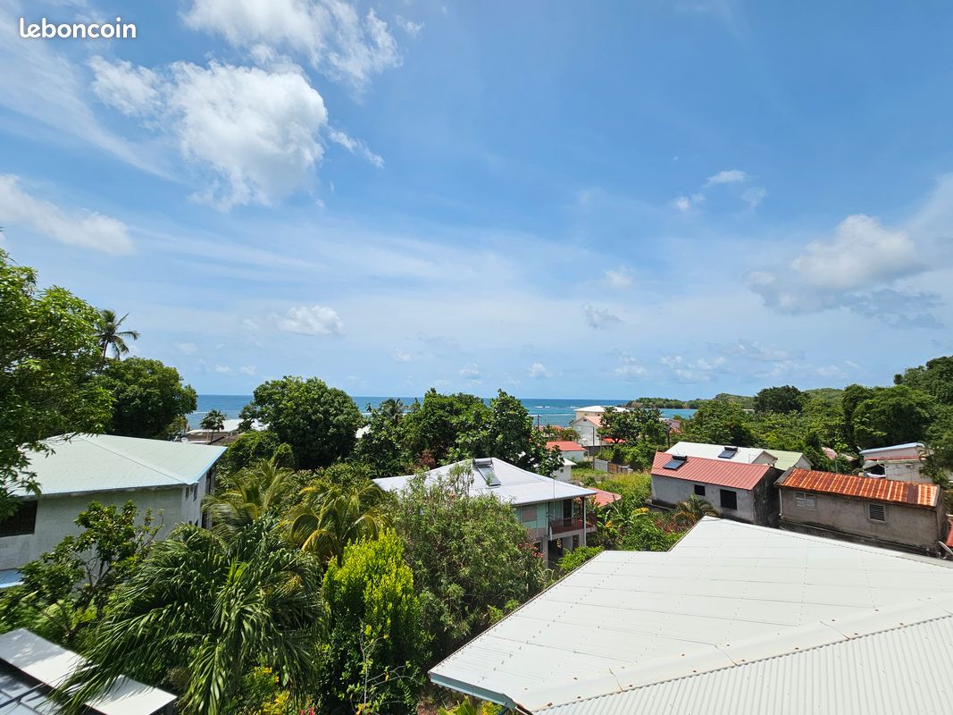 Maison 4 pièces 70 m² · à La Trinité · 70 m² · 420 000 €