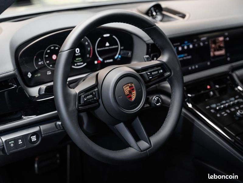 Porsche Panamera 2.9 V6 544ch 4S E-Hybrid (image 28)