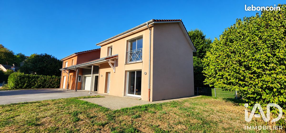 Maison 6 pièces 115 m² · à Fontain · 115 m² · 280 000 €