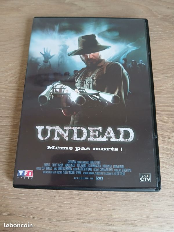 Dvd: Undead (image 1)