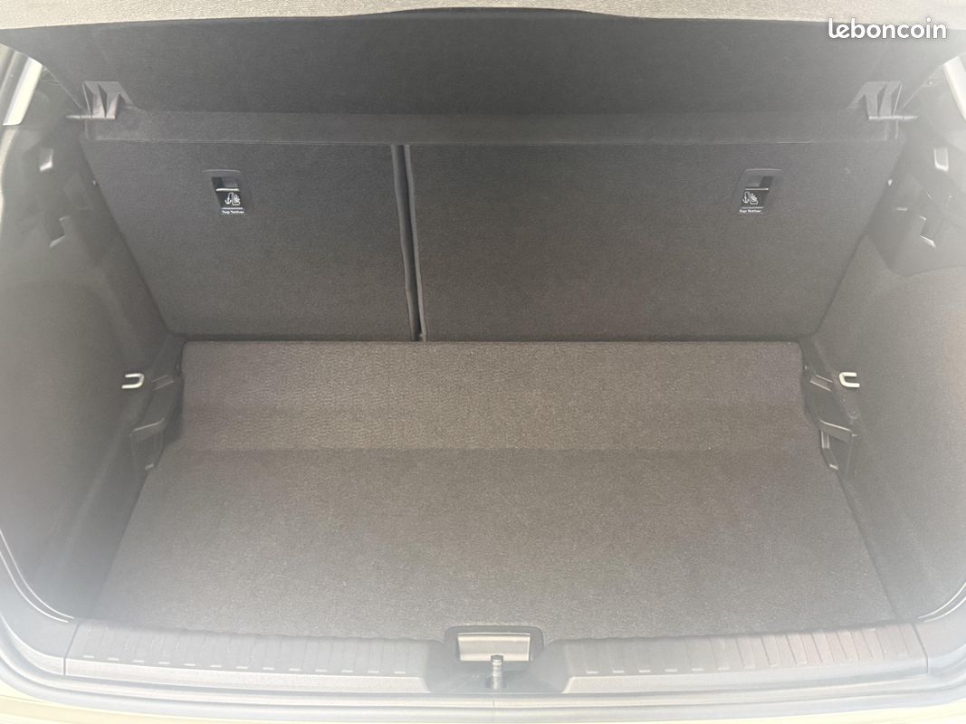 AUDI A1 Sportback 25 TFSI 95 ch S tronic 7 Design (image 9)