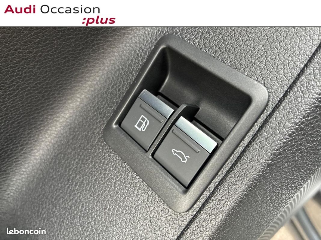 Audi Q3 45 TFSI e 245ch S line S tronic 6 (image 18)