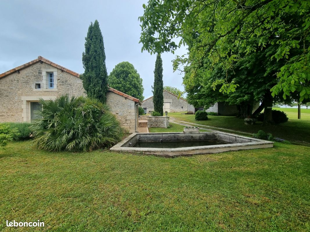 Maison 4 pièces 110 m² · à Brantôme en Périgord · 110 m² · 290 000 €