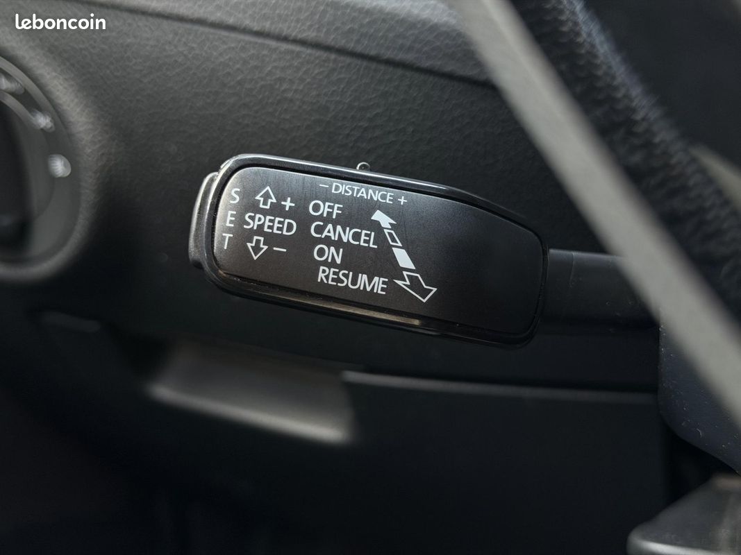 SKODA SUPERB Sportline TSI PHEV Hyrbide recharg 218 DSG 1ère Main Attelage Caméra Kessy GPS (image 25)