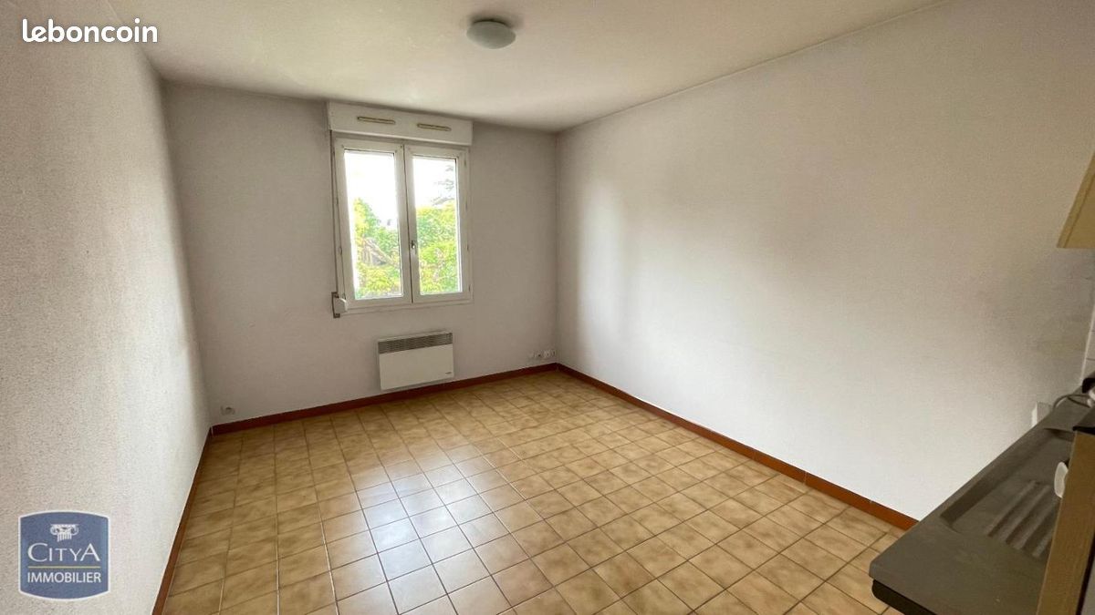 Appartement 1 pièce 18 m² · à Dijon · 18 m² · 425 €