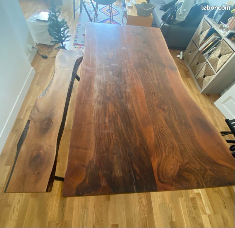 Table artisanale en NOYER massif (image 4)