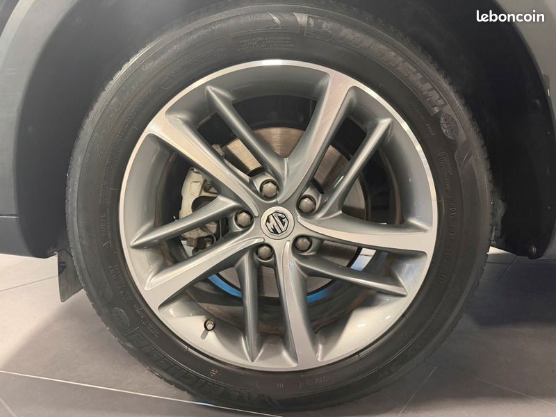 MG EHS 1.5T GDI PHEV Luxury Auto (image 9)
