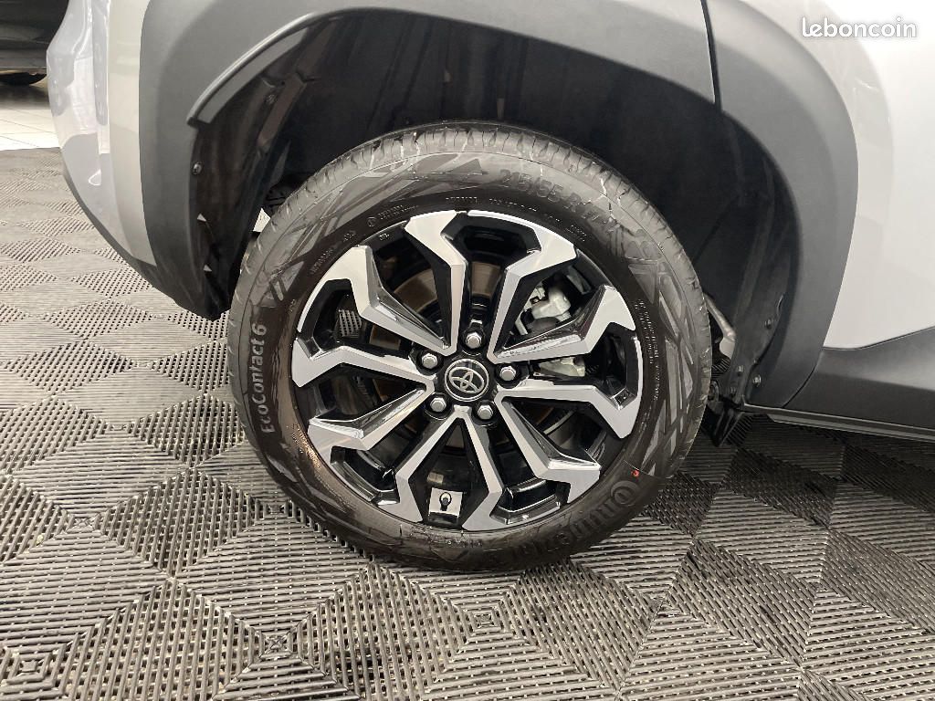Toyota Yaris Cross HYBRIDE 116h 2WD Design (image 24)
