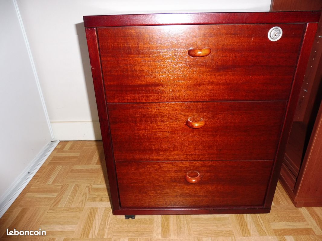 Meuble de rangement (image 1)