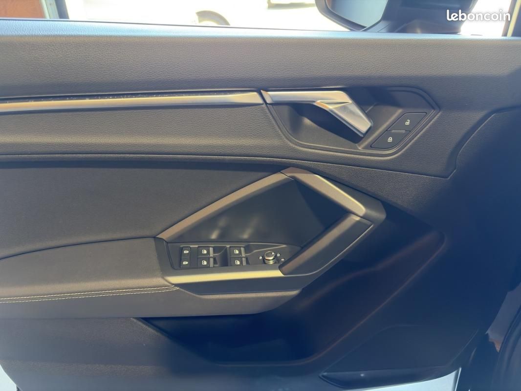 Audi Q3 S line 35 TFSI 150CH (image 27)