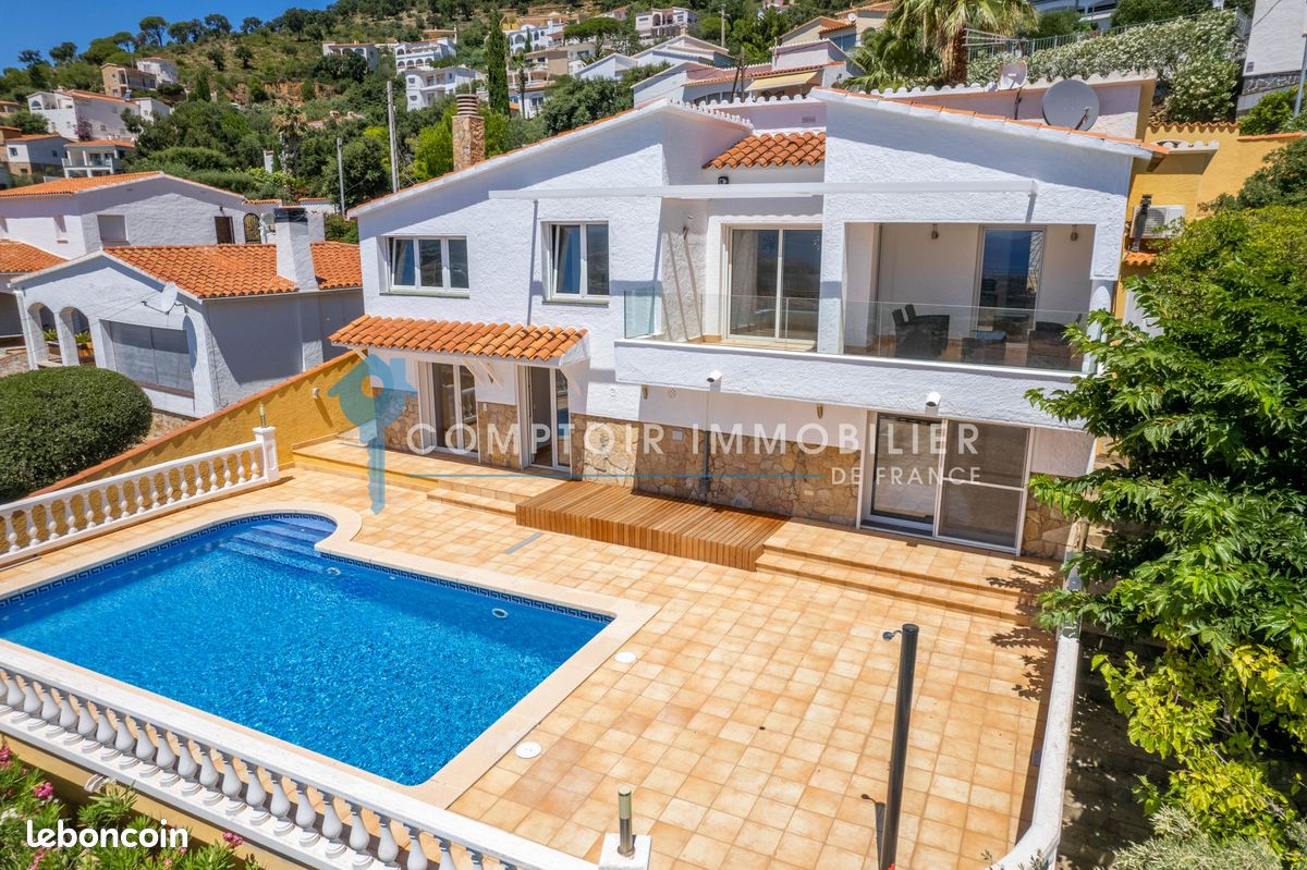 Maison 4 pièces 193 m² · au Château-d'Oléron · 193 m² · 695 000 €