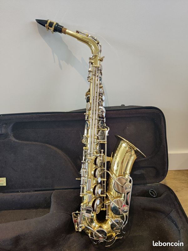 Saxophone alto Yamaha YAS-25 (image 1)