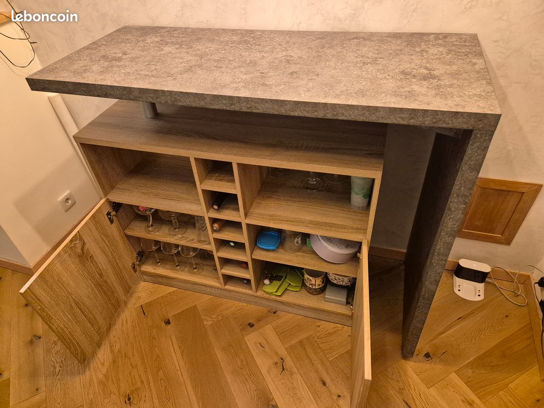 Buffet avec plateau sur pivot (image 4)