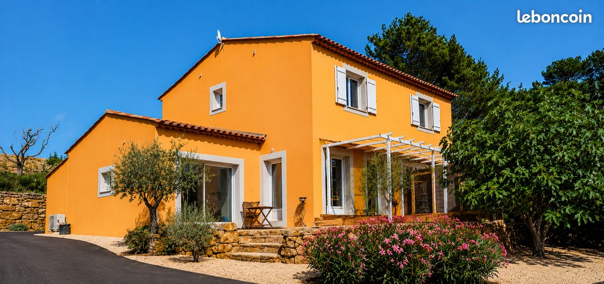 Maison 4 pièces 81 m² · à Figanières · 81 m² · 1 500 €