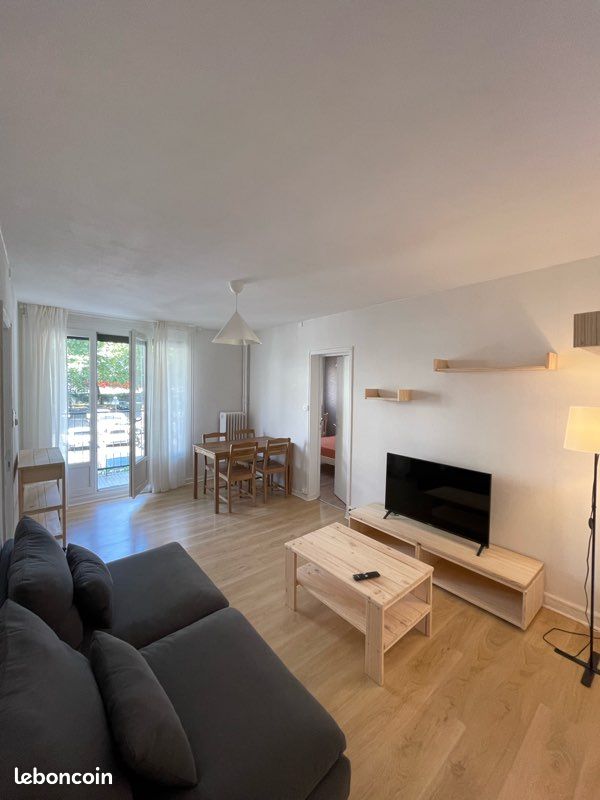Appartement 3 pièces 62 m² · à Grenoble · 62 m² · 1 000 €