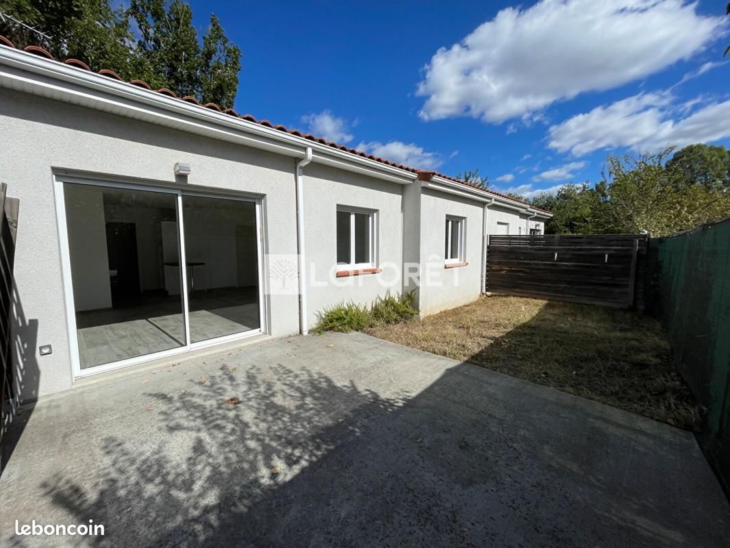 Maison 3 pièces 69 m² · à Puygouzon · 69 m² · 800 €/mois